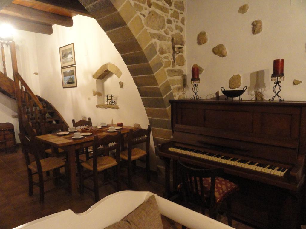Villa Камиларион Экстерьер фото